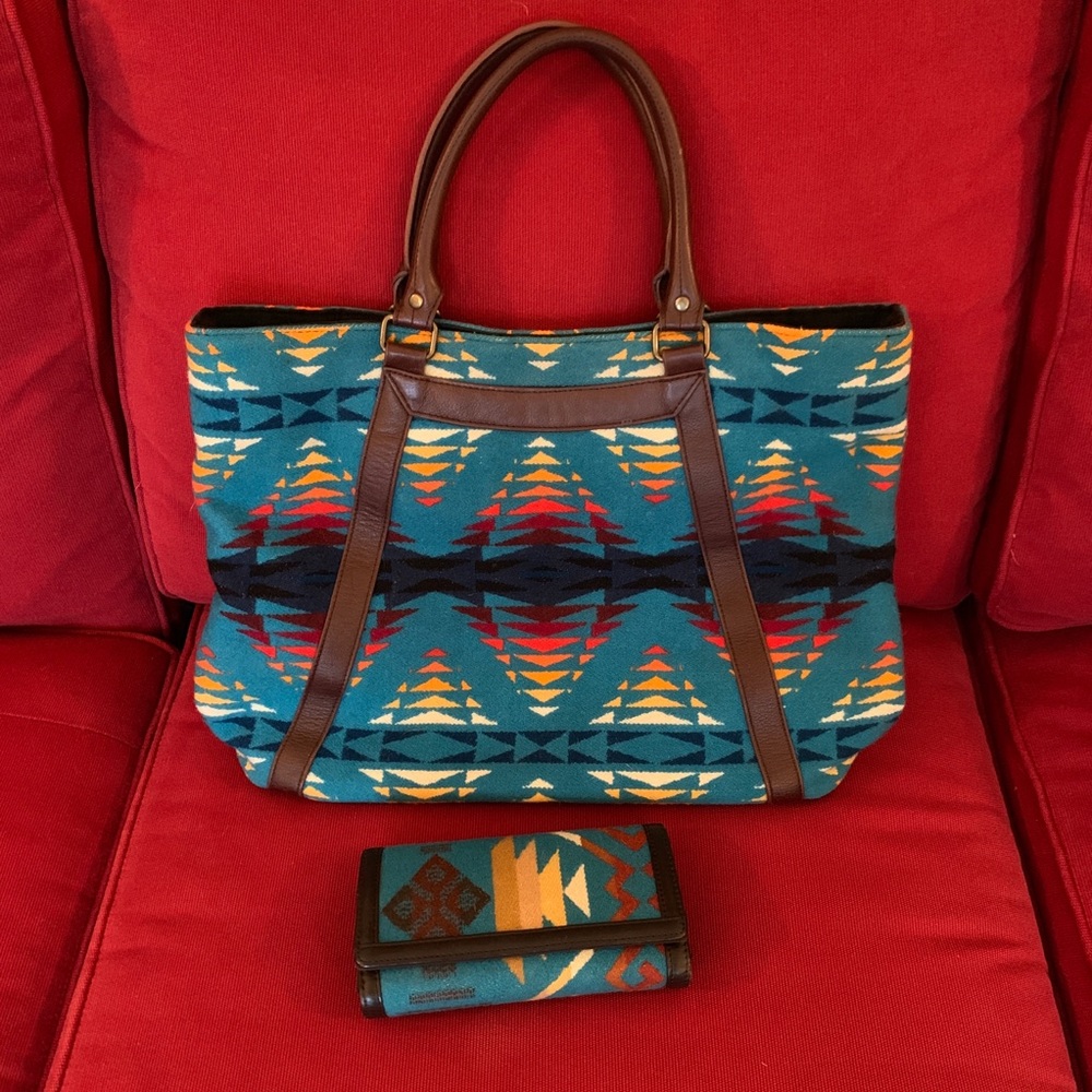 Pendleton leather/ wool tote and wallet